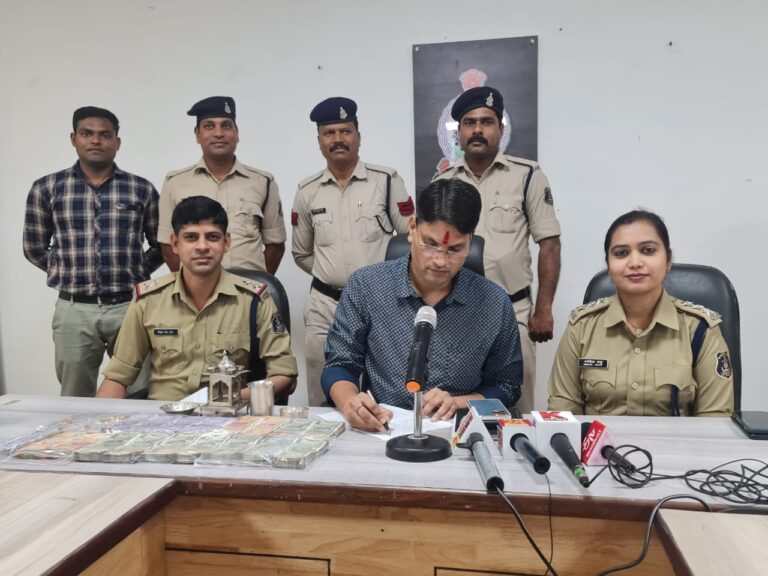 *रामा वर्ल्ड तिफरा में हुई 8 लाख 80 हजार की चोरी को सिरगिट्टी पुलिस ने सुलझाया रकम सहित चोर गिरफ्तार*